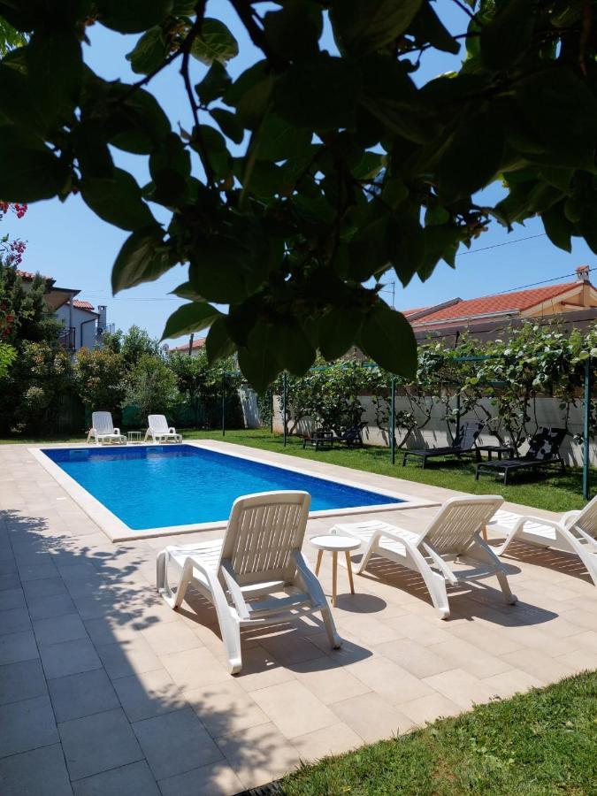 Villa Toni Umag Exterior foto